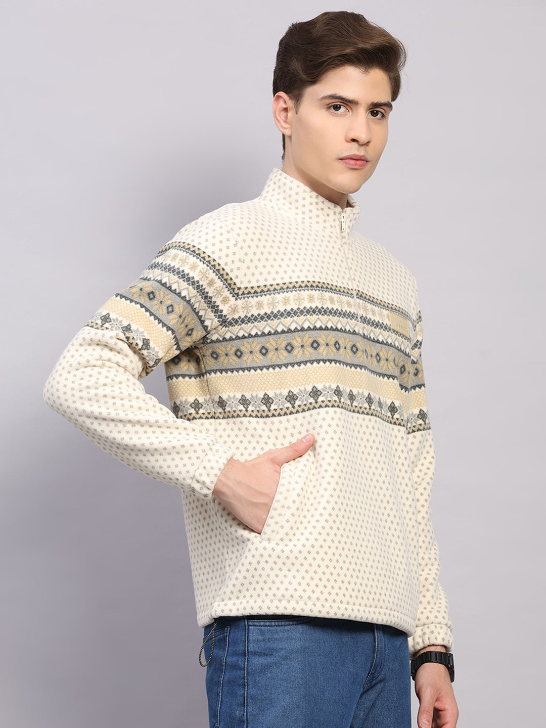 Men Beige Solid Collar Full Sleeve Sweatshirt