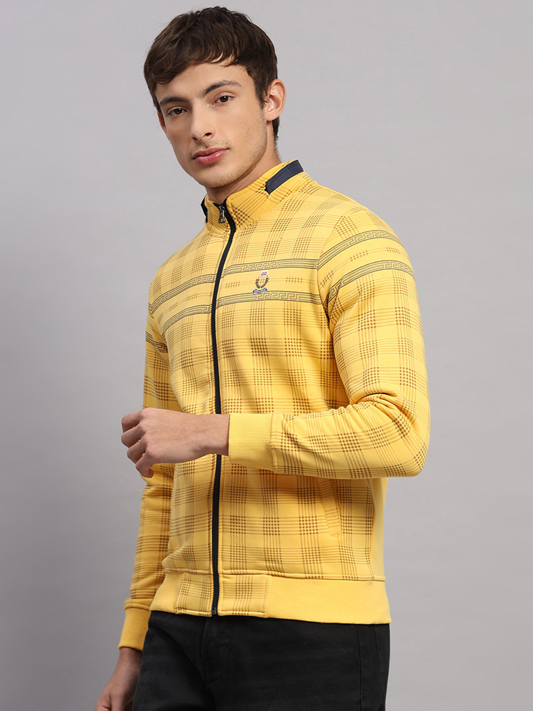 Men Yellow Printed Collar Full Sleeve Sweatshirt