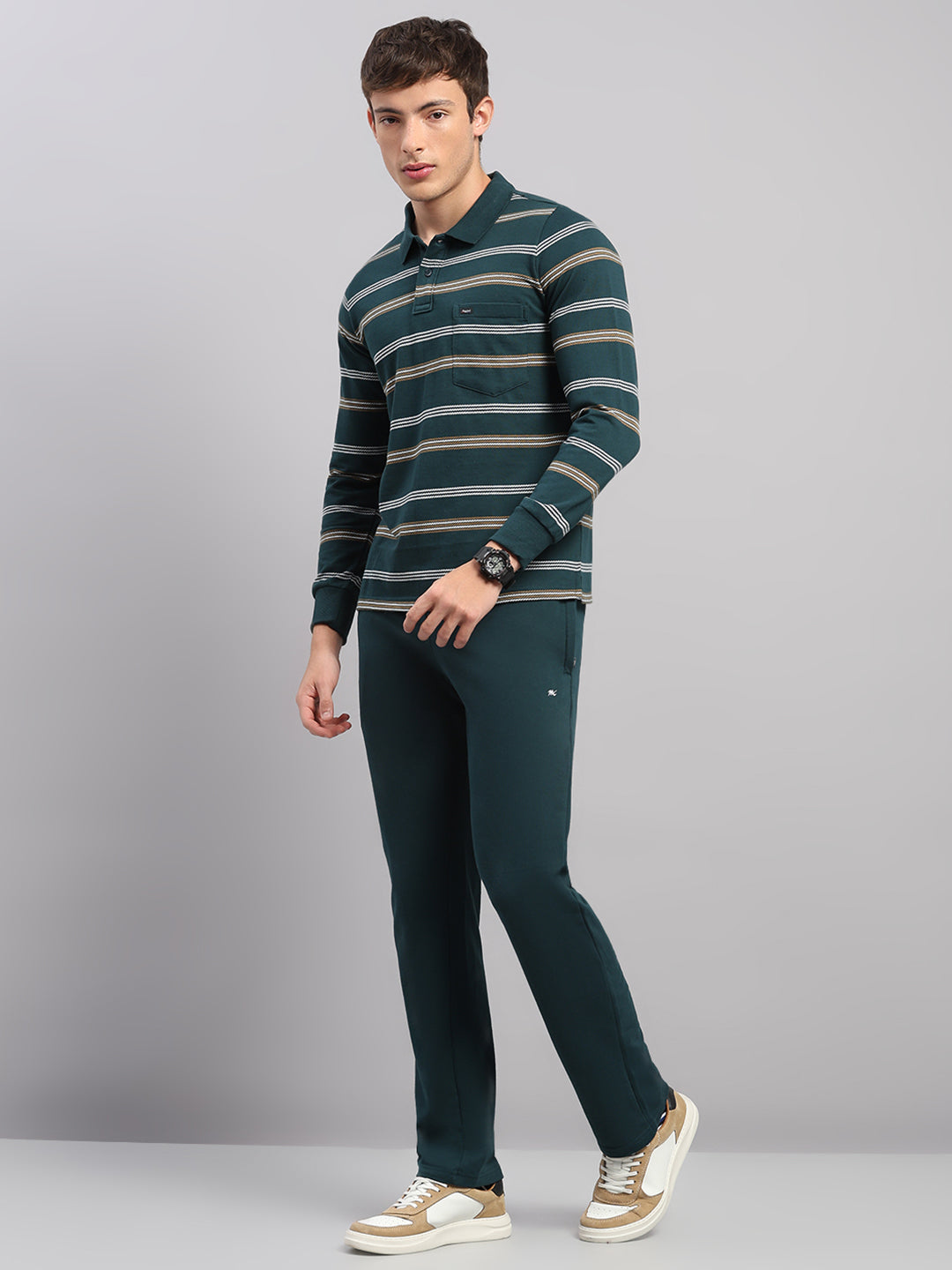 Men Green Stripe Collar Full Sleeve Winter Tracksuit