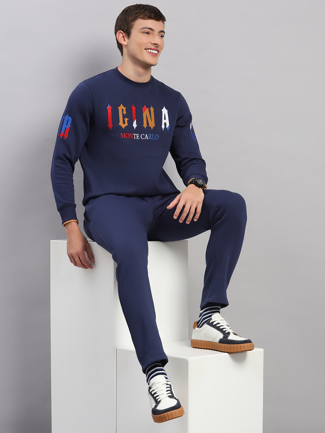 Men Blue Self Design Collar Full Sleeve Winter Tracksuit