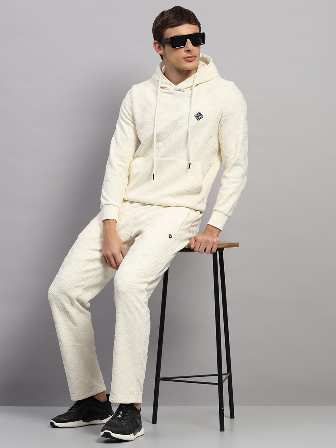 Men Off White Jaquard Collar Full Sleeve Winter Tracksuit