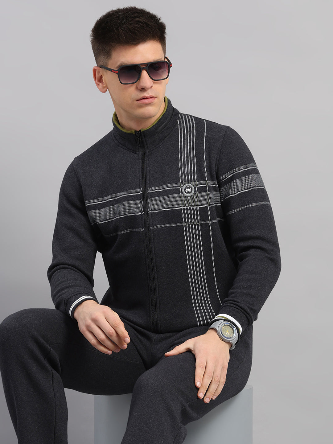 Men Charcoal Solid Collar Full Sleeve Winter Tracksuit