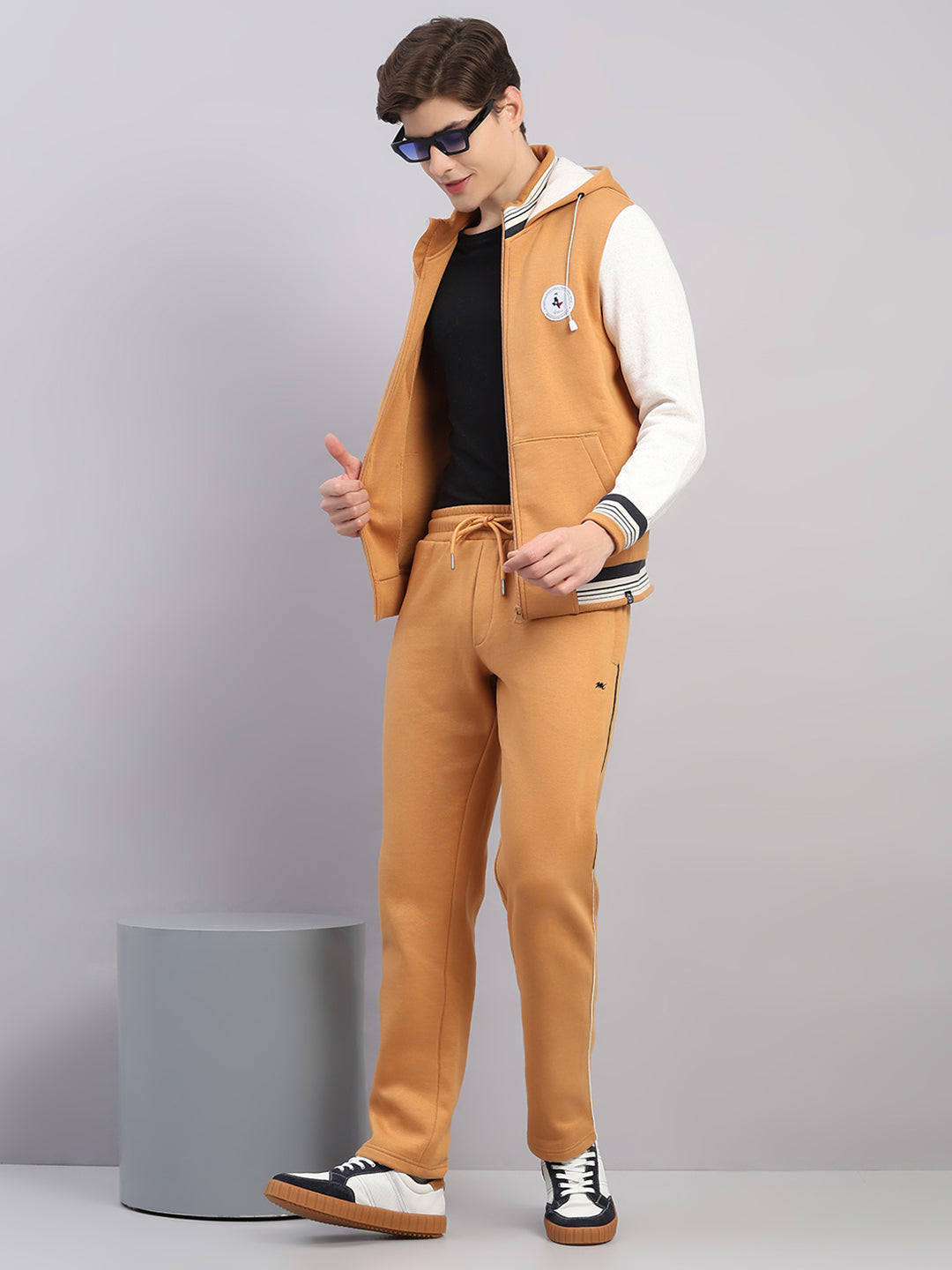 Men Camel Brown Solid Hooded Full Sleeve Winter Tracksuit