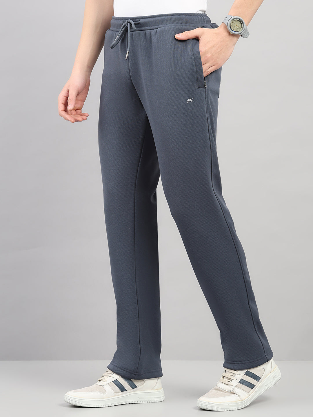 Men Grey Solid Stand Collar Full Sleeve Winter Tracksuit