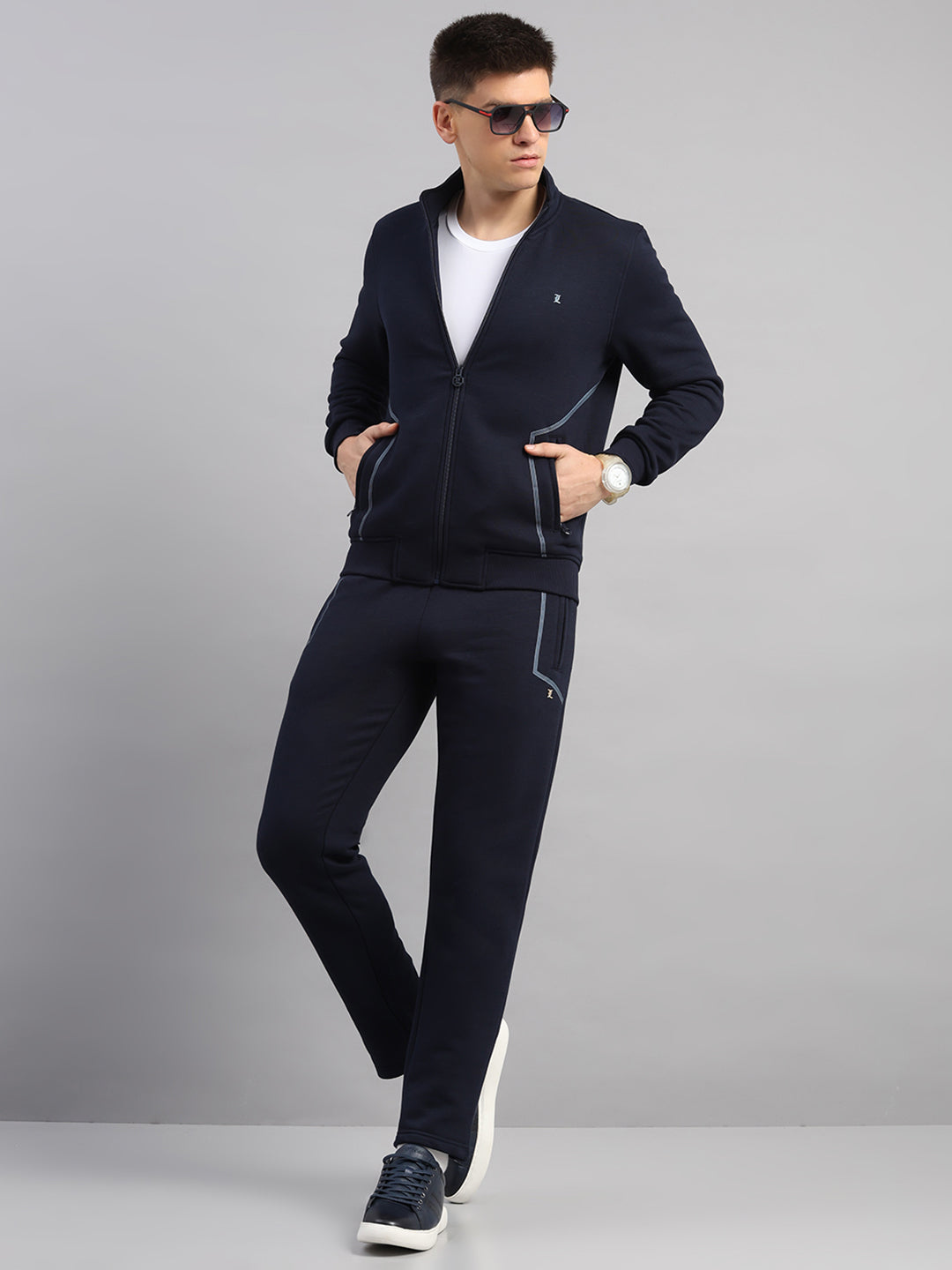 Luxuria Men Navy Blue Solid Collar Full Sleeve Winter Tracksuit