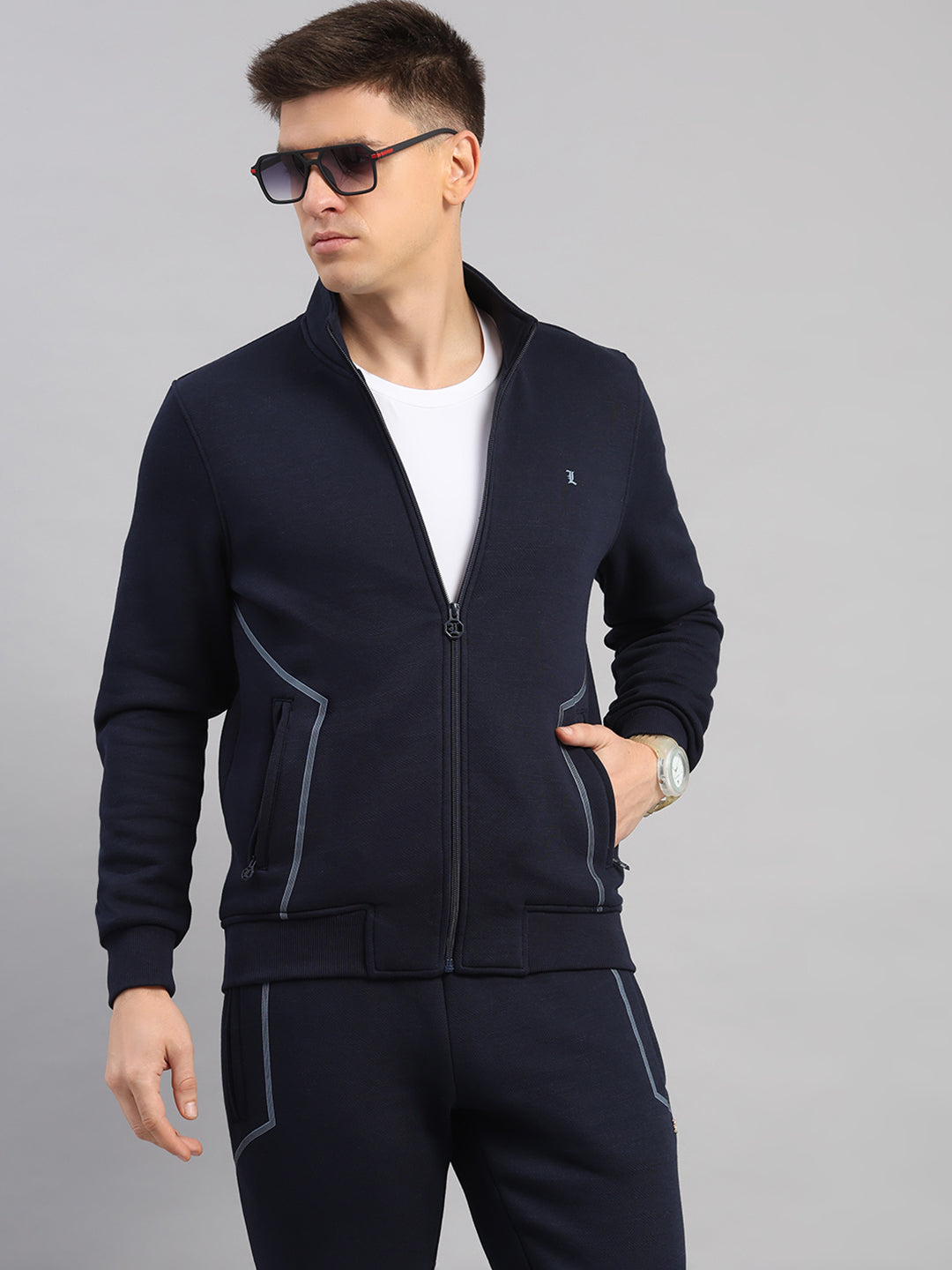 Luxuria Men Navy Blue Solid Collar Full Sleeve Winter Tracksuit