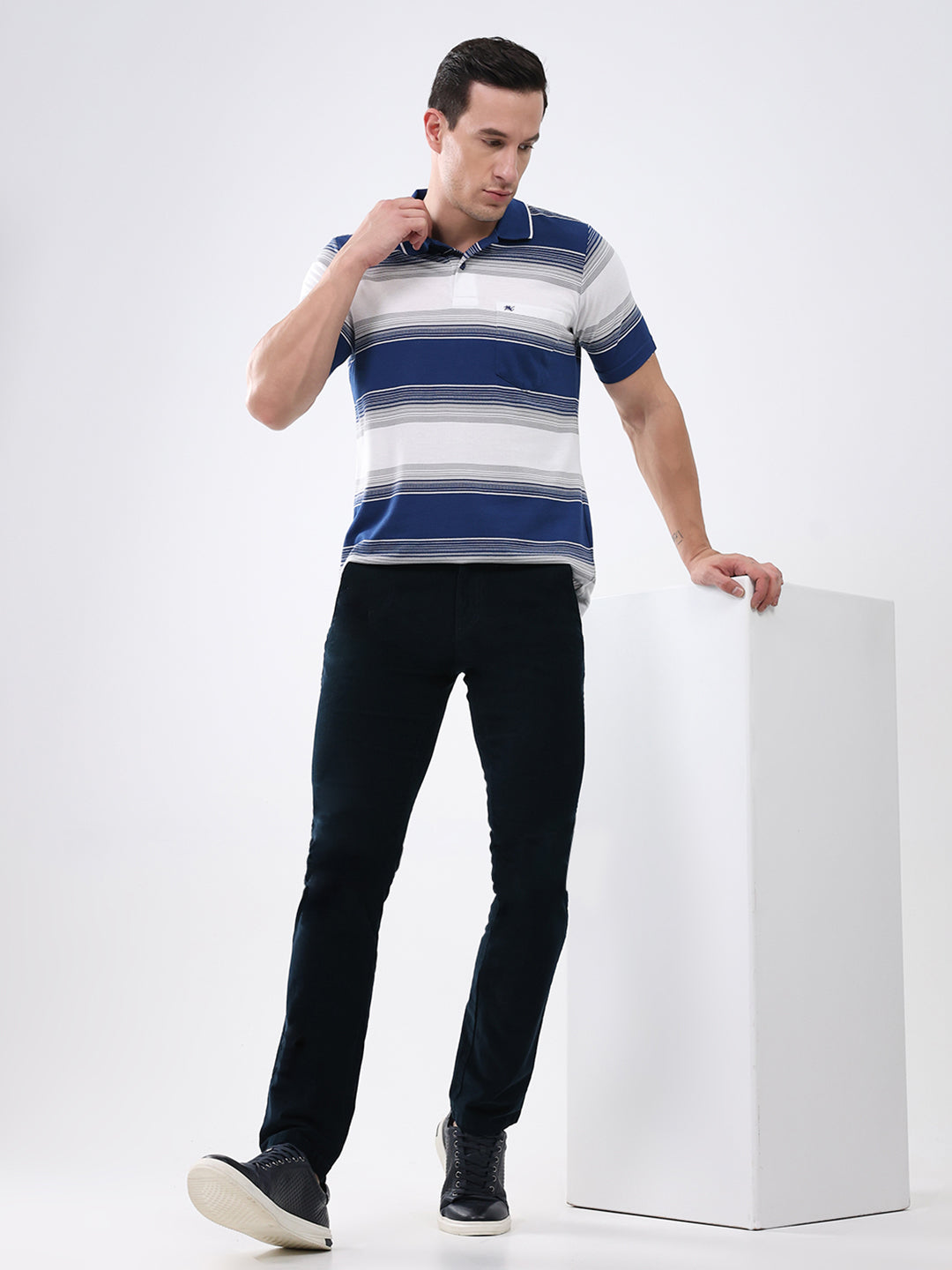 Men Navy Blue Stripe Collar Half Sleeve T-Shirt