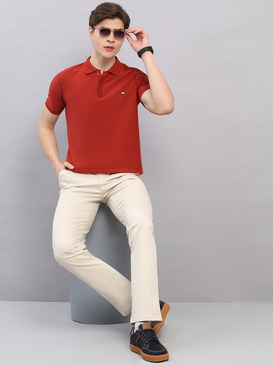 Men Rust Geometric Stand Collar Half Sleeve T-Shirt