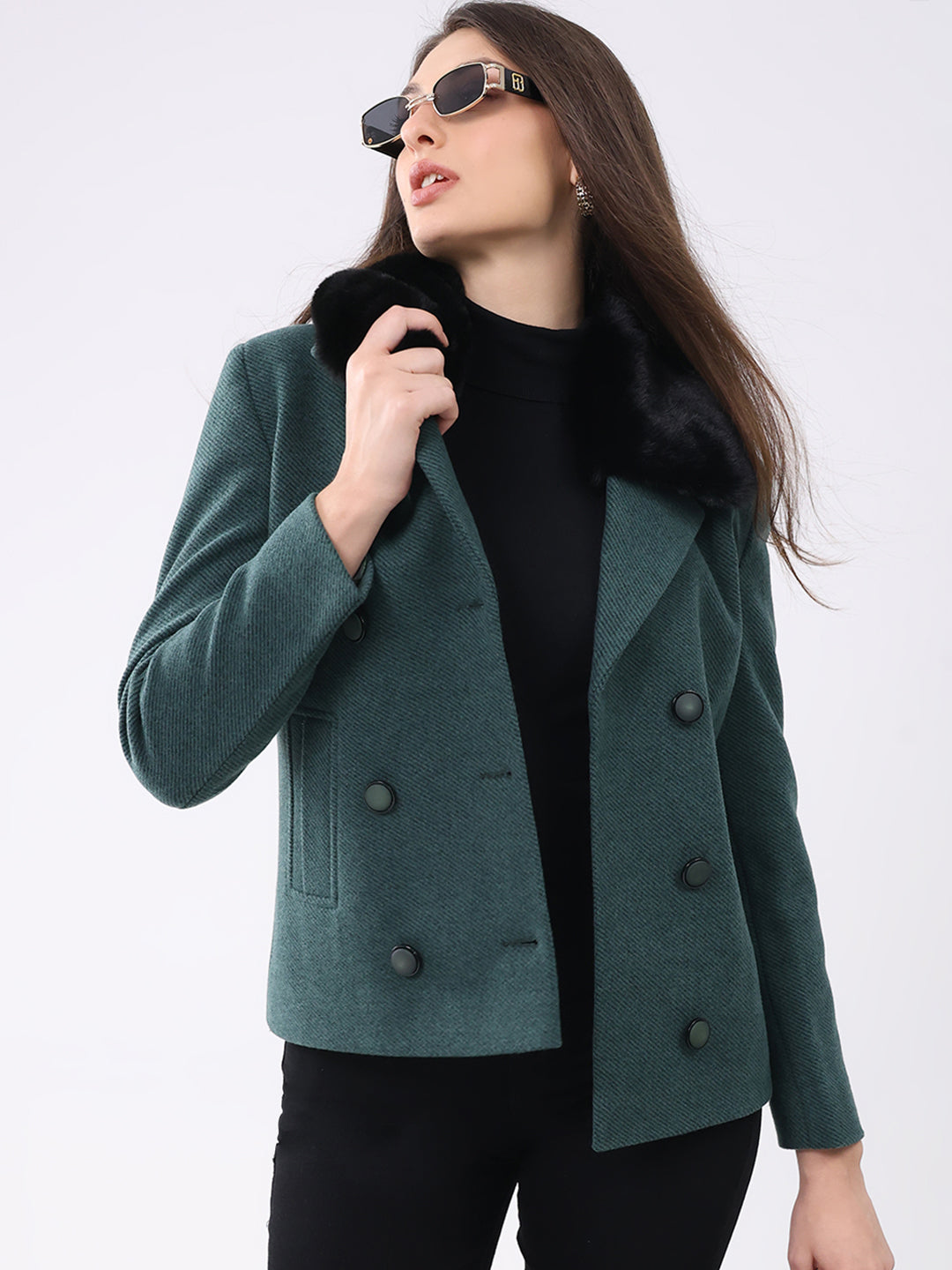 Women Green Solid Notch Lapel Collar Full Sleeve Coat
