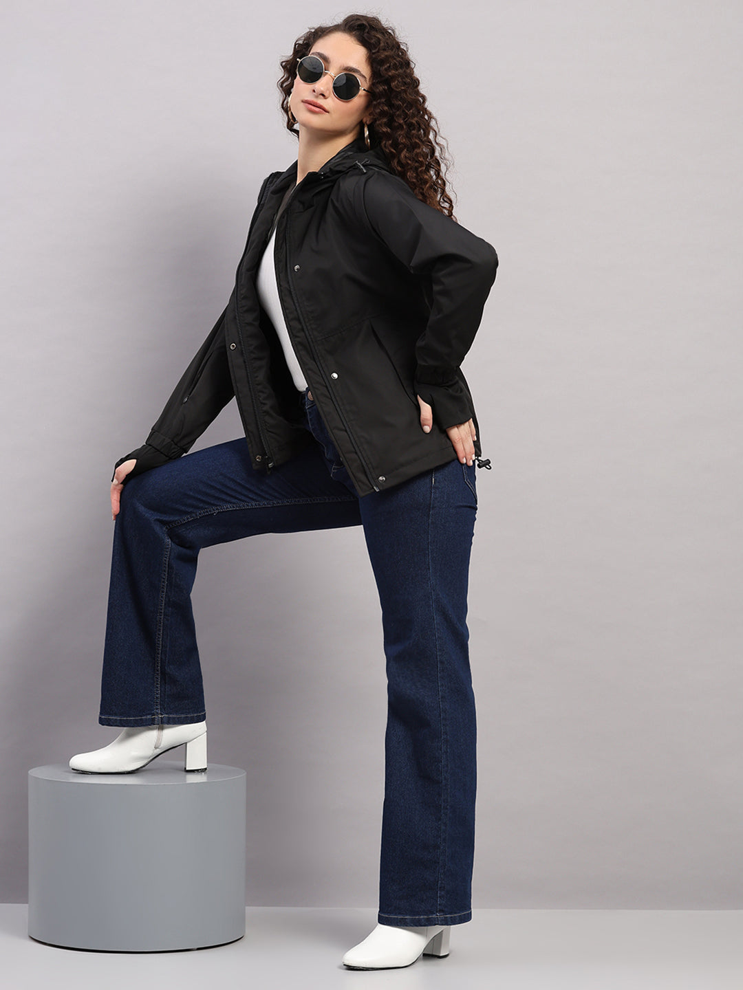 Women Black Solid Hooded Full Sleeve Jacket