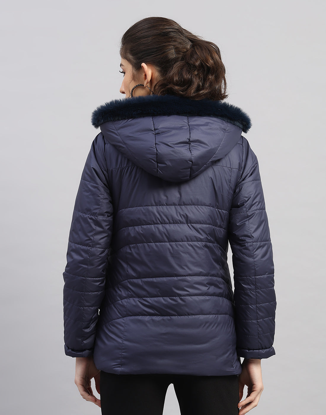 Women Navy Blue Solid Hooded Full Sleeve Jacket