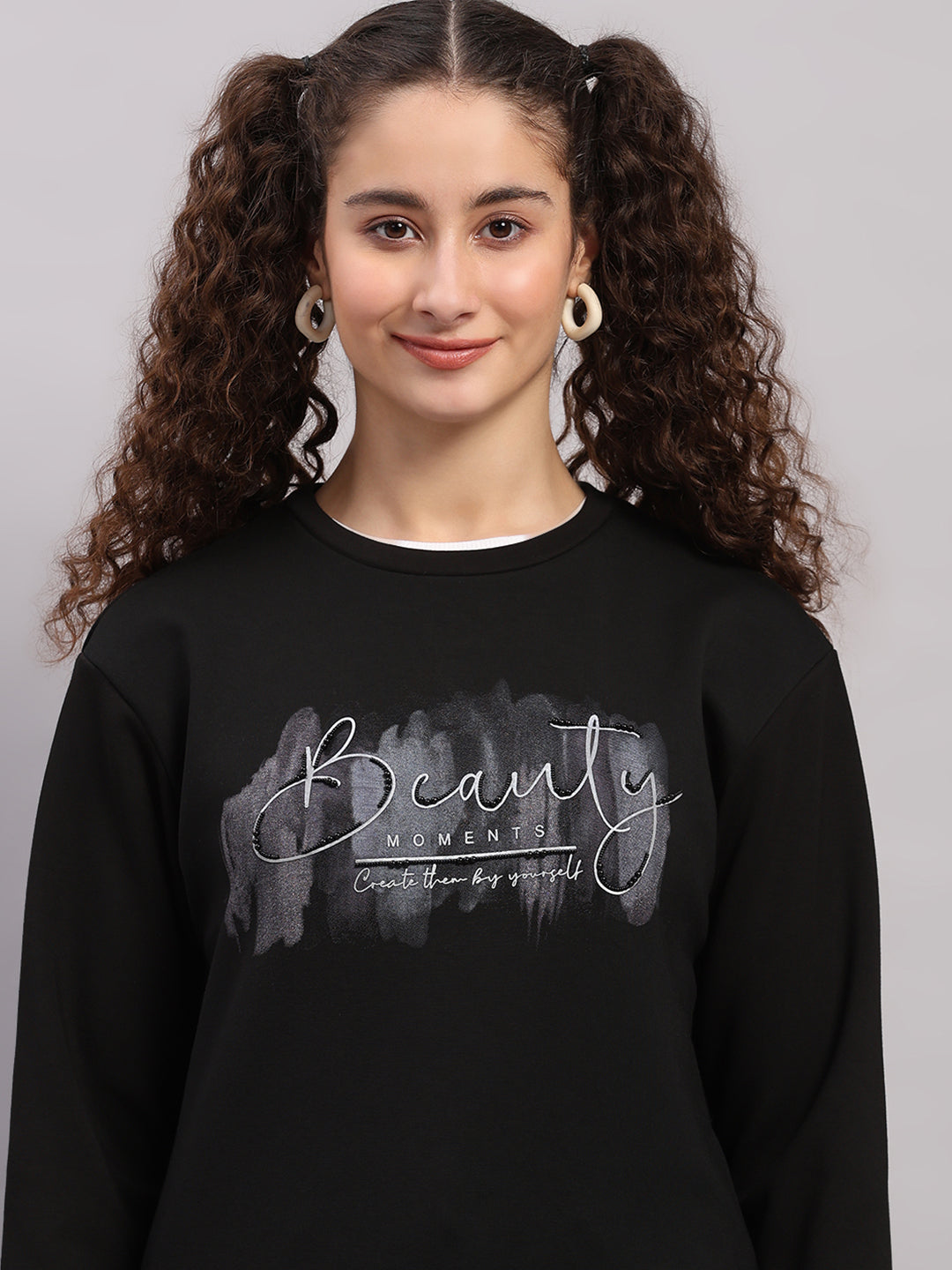 Women Black Printed Round Neck Full Sleeve Sweatshirt