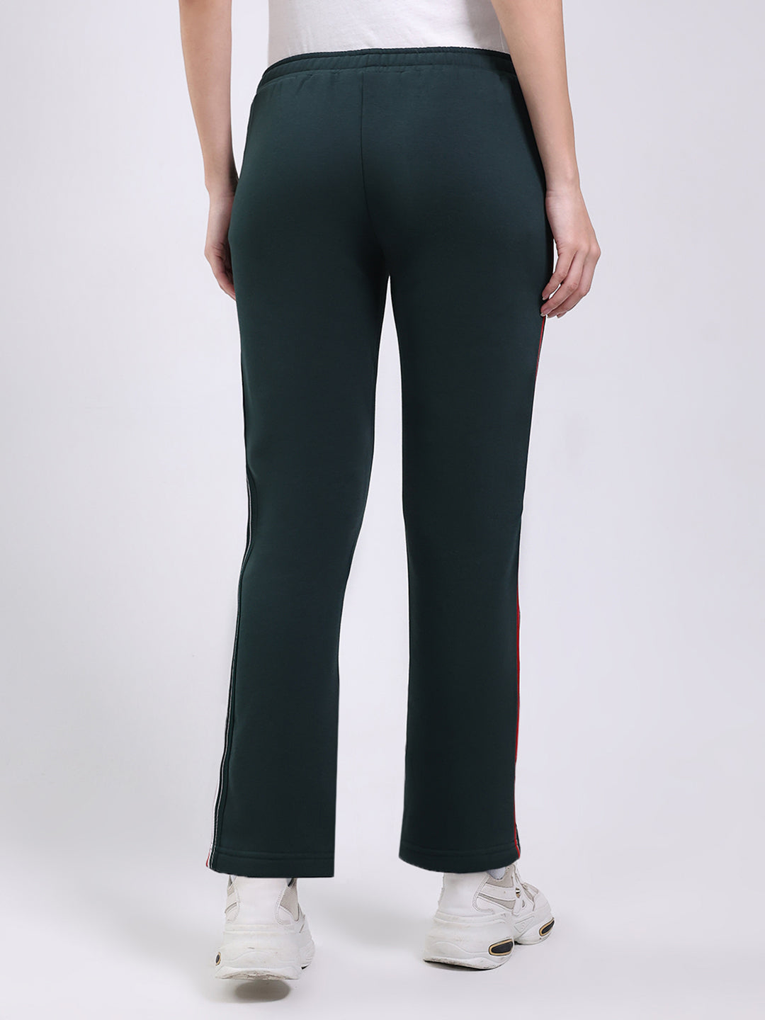 Women Green Solid Regular Fit Winter Lower