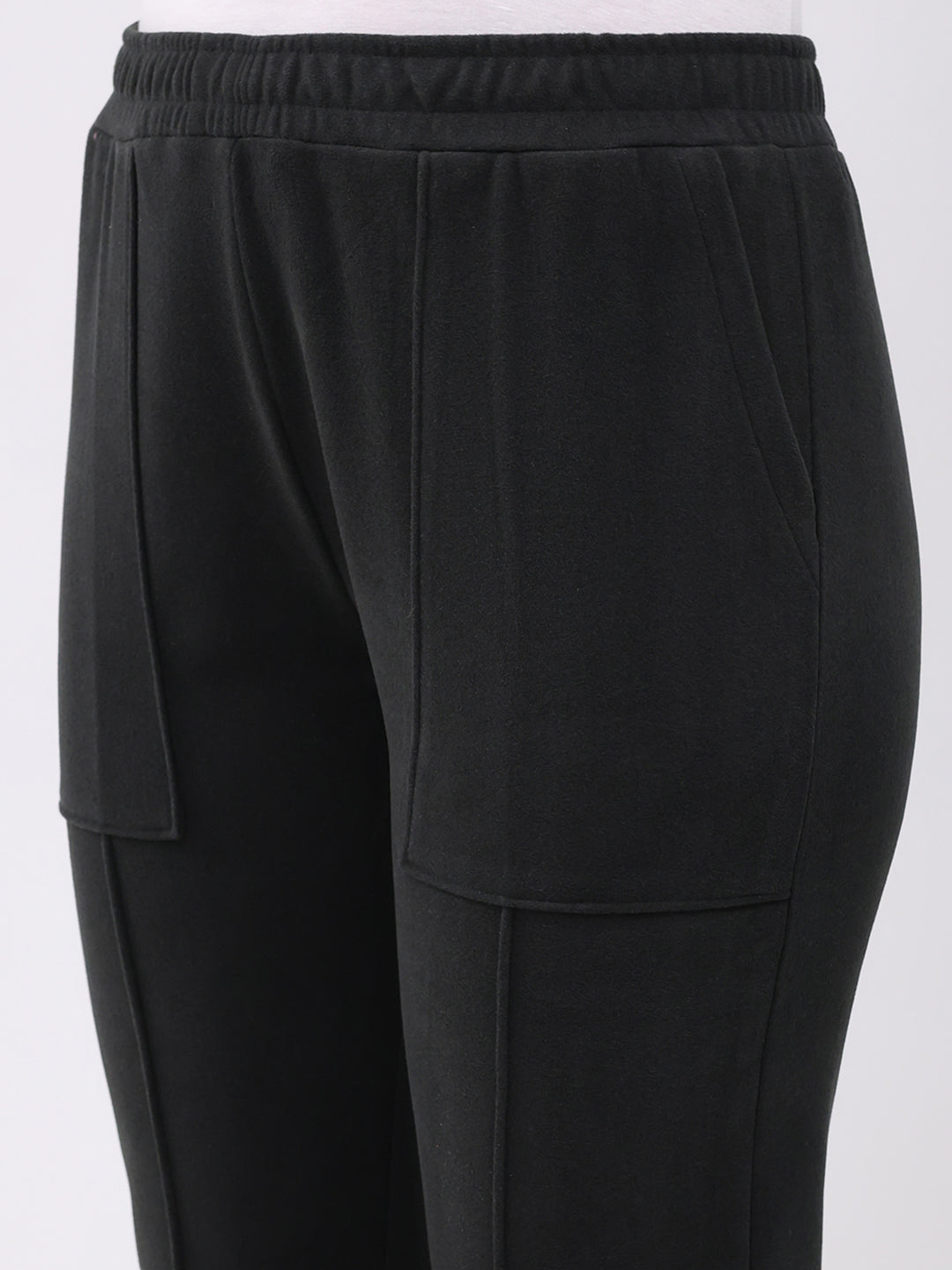 Women Dark Green Solid Regular Fit Winter Lower