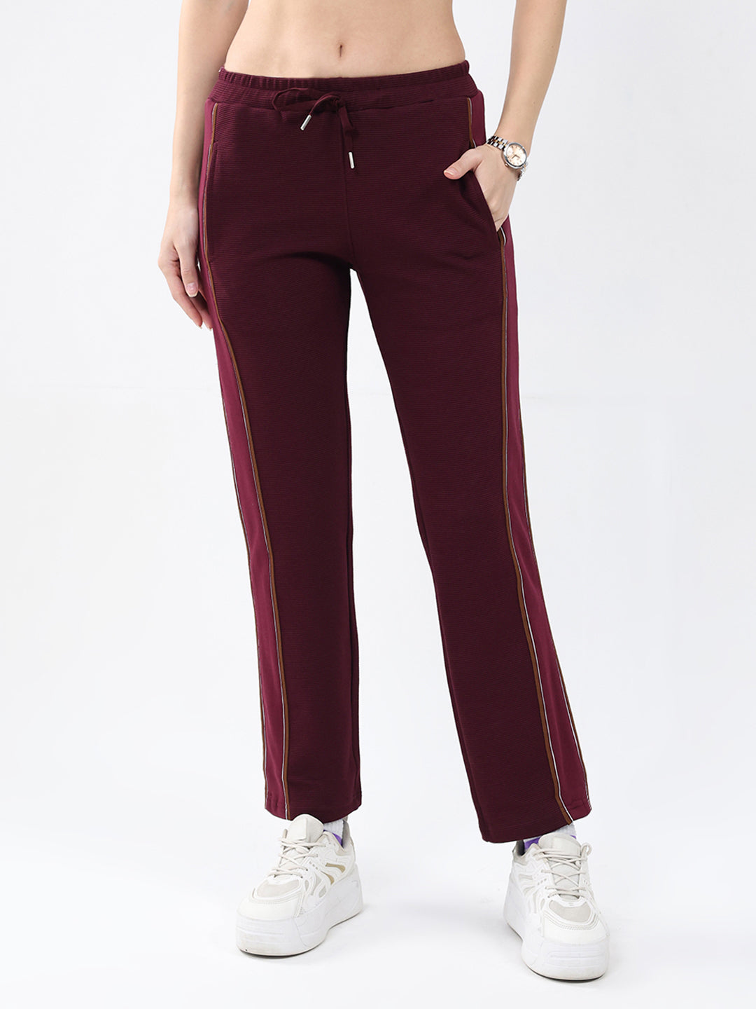 Women Maroon Solid Regular Fit Winter Lower