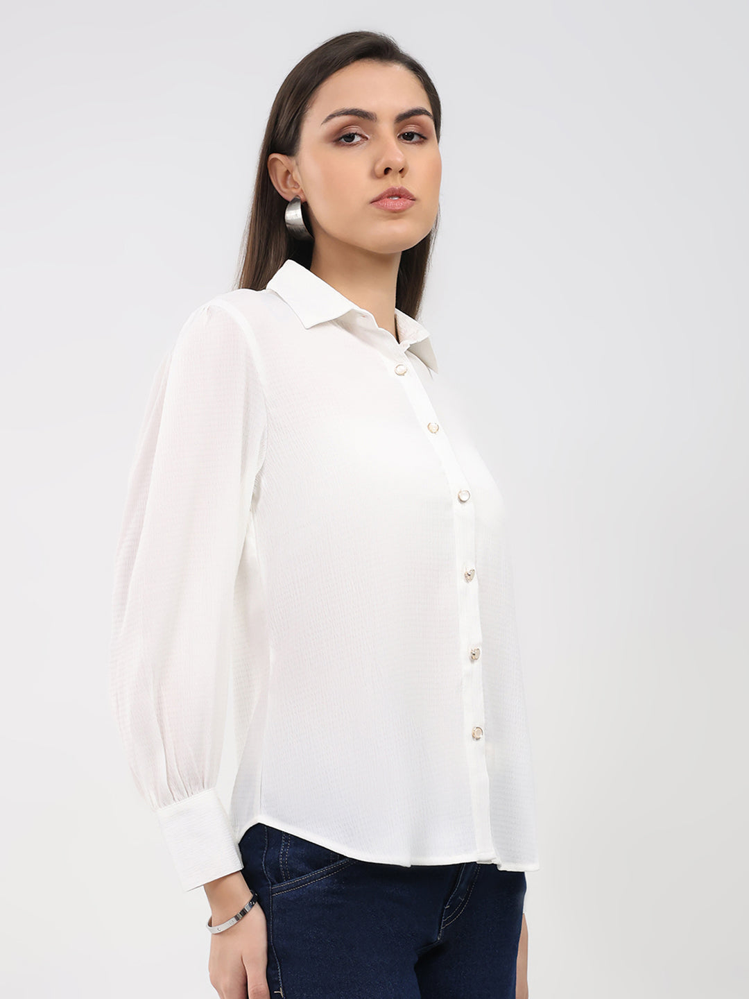 Women Off White Solid Front Open Full Sleeve Winter Top