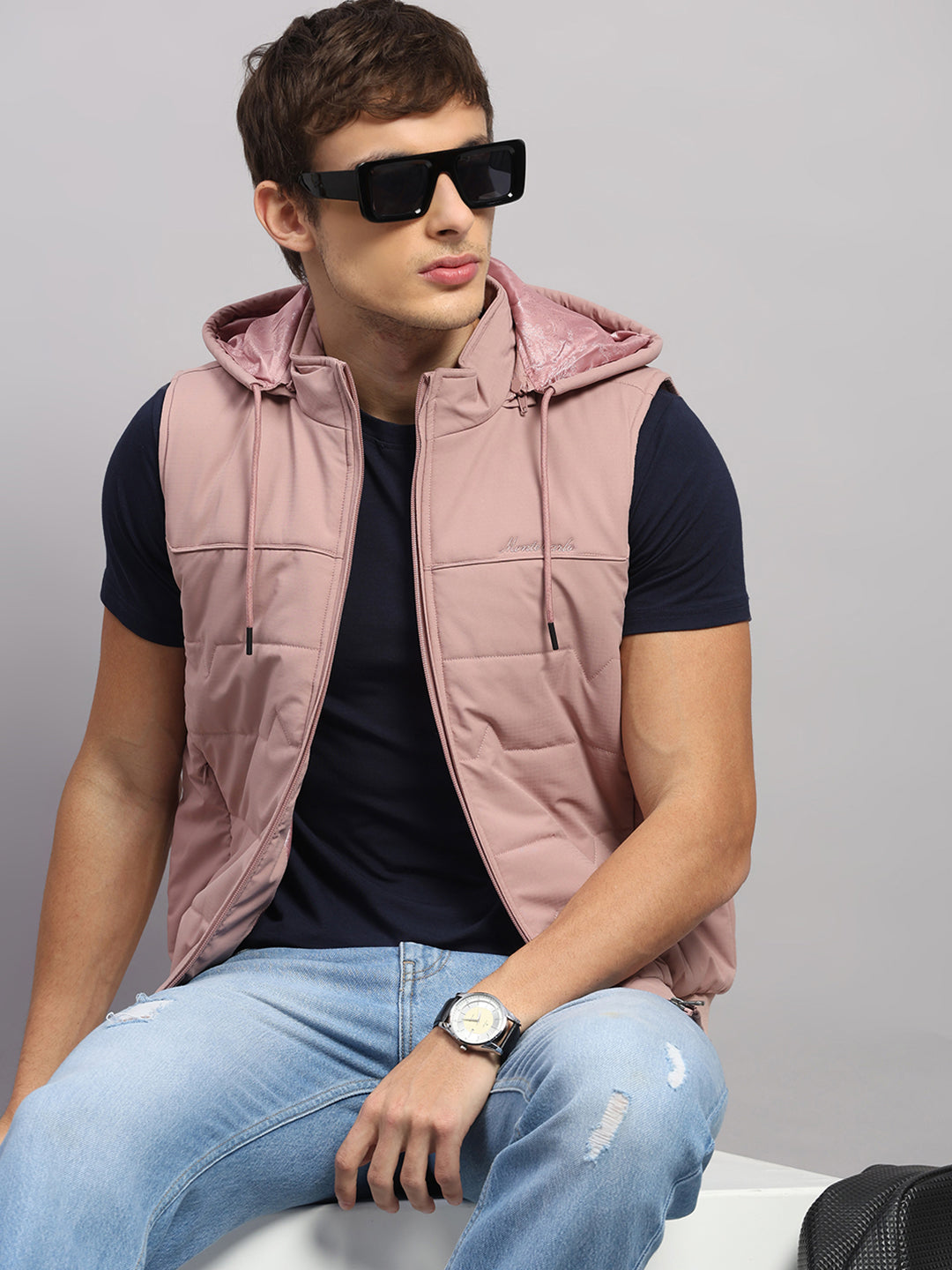 Men Peach Solid Hooded Sleeveless Jacket
