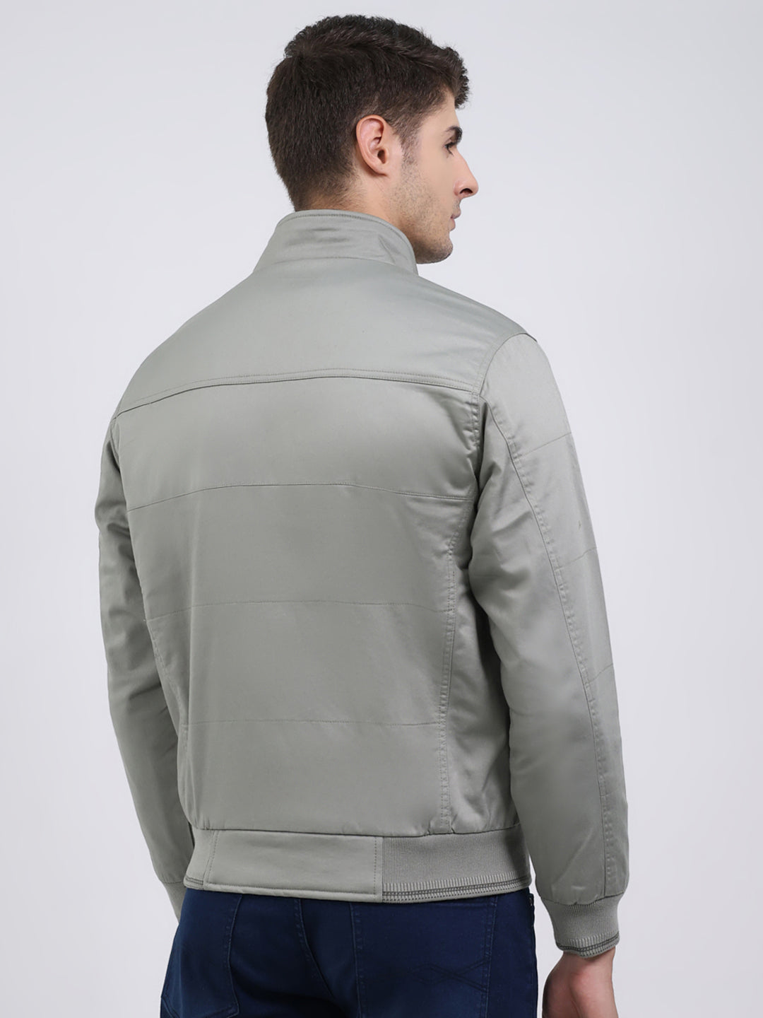 Men Green Solid Mock Neck Full Sleeve Jacket