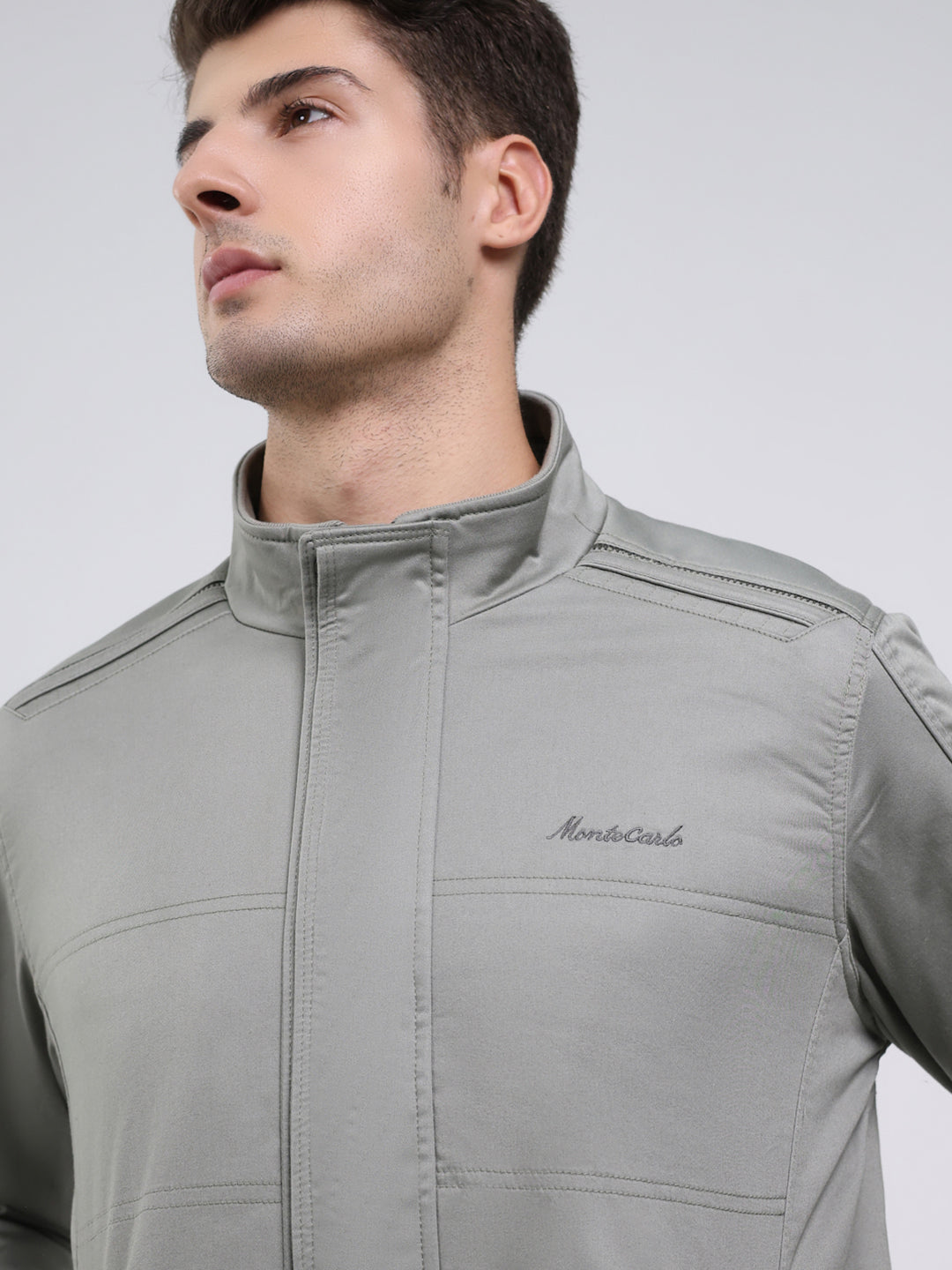 Men Green Solid Mock Neck Full Sleeve Jacket