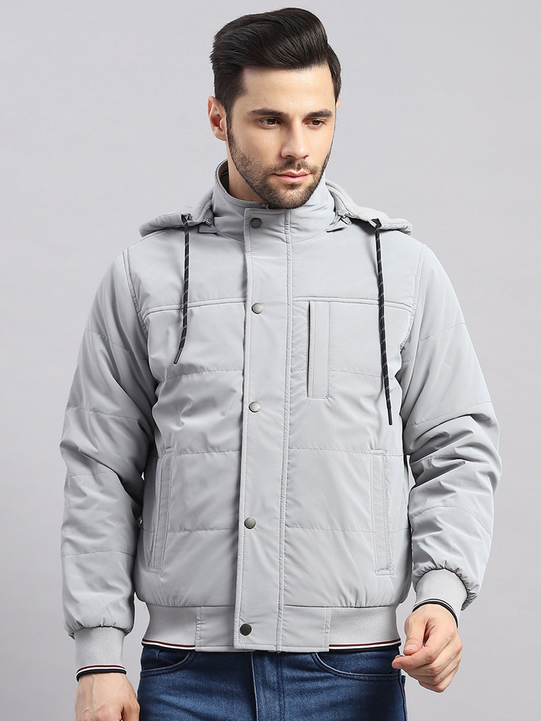 Men Grey Solid Hooded Full Sleeve Jacket