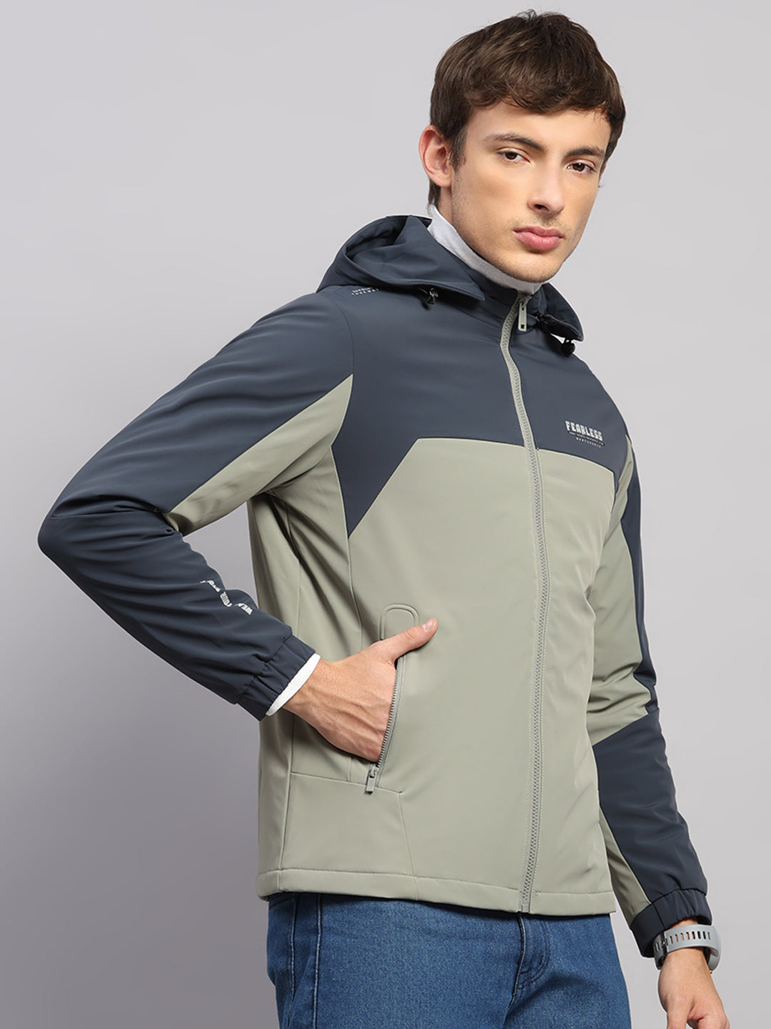 Men Blue Solid Hooded Full Sleeve Jacket