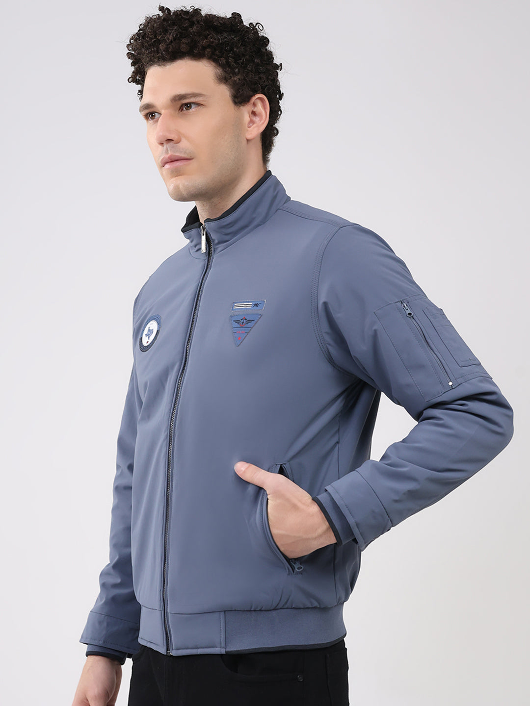 Men Blue Solid Collar Full Sleeve Jacket