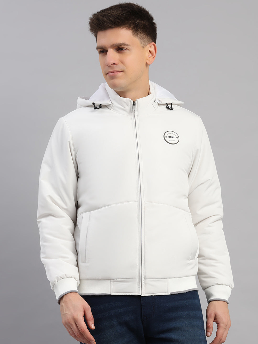 Men White Solid Hooded Full Sleeve Jacket