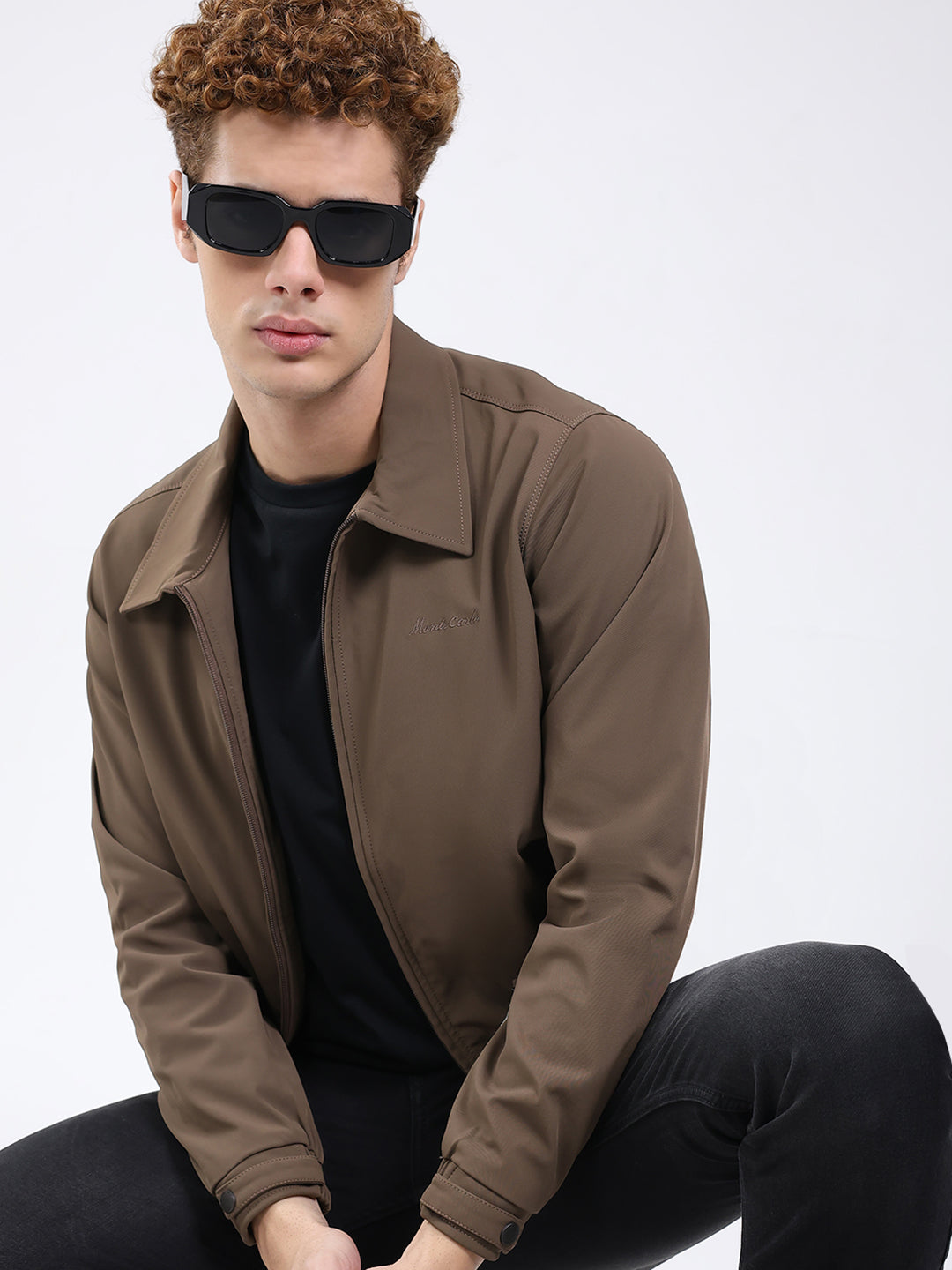 Men Brown Solid Collar Full Sleeve Jacket