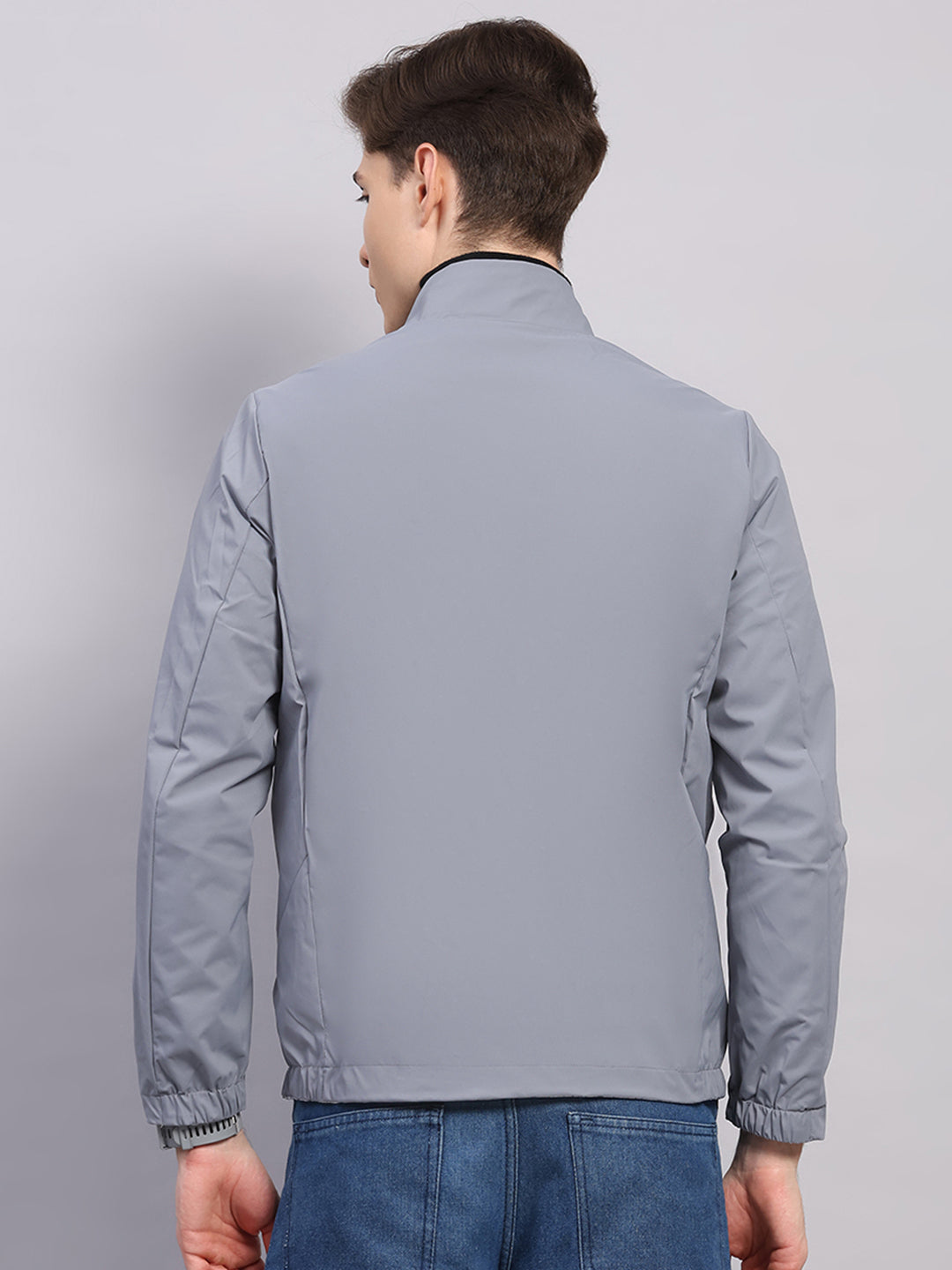 Men Grey Solid Hooded Full Sleeve Jacket