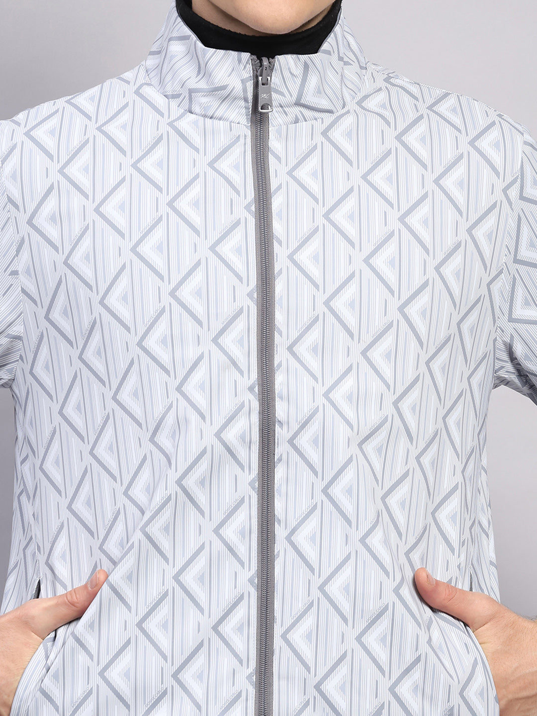 Men Grey Solid Hooded Full Sleeve Jacket