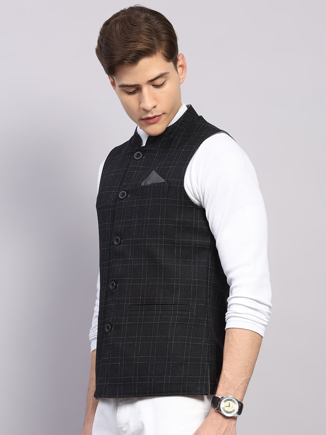 Men Black Check Collar Sleeveless Nehru Jacket