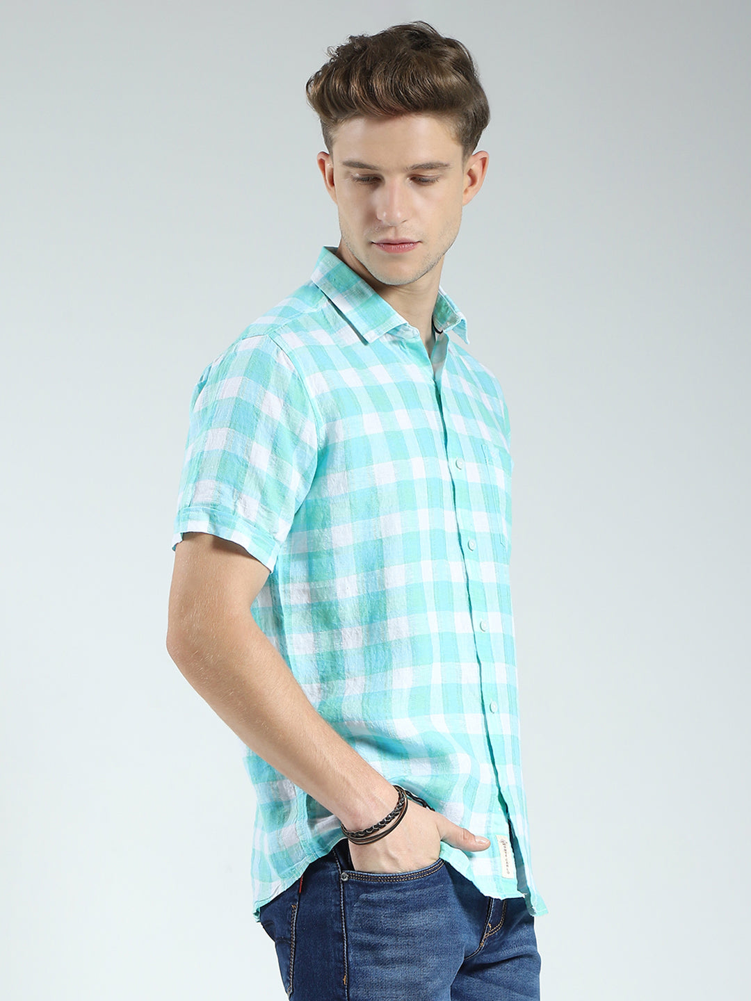 Men Green Check Collar Half Sleeve Shirt