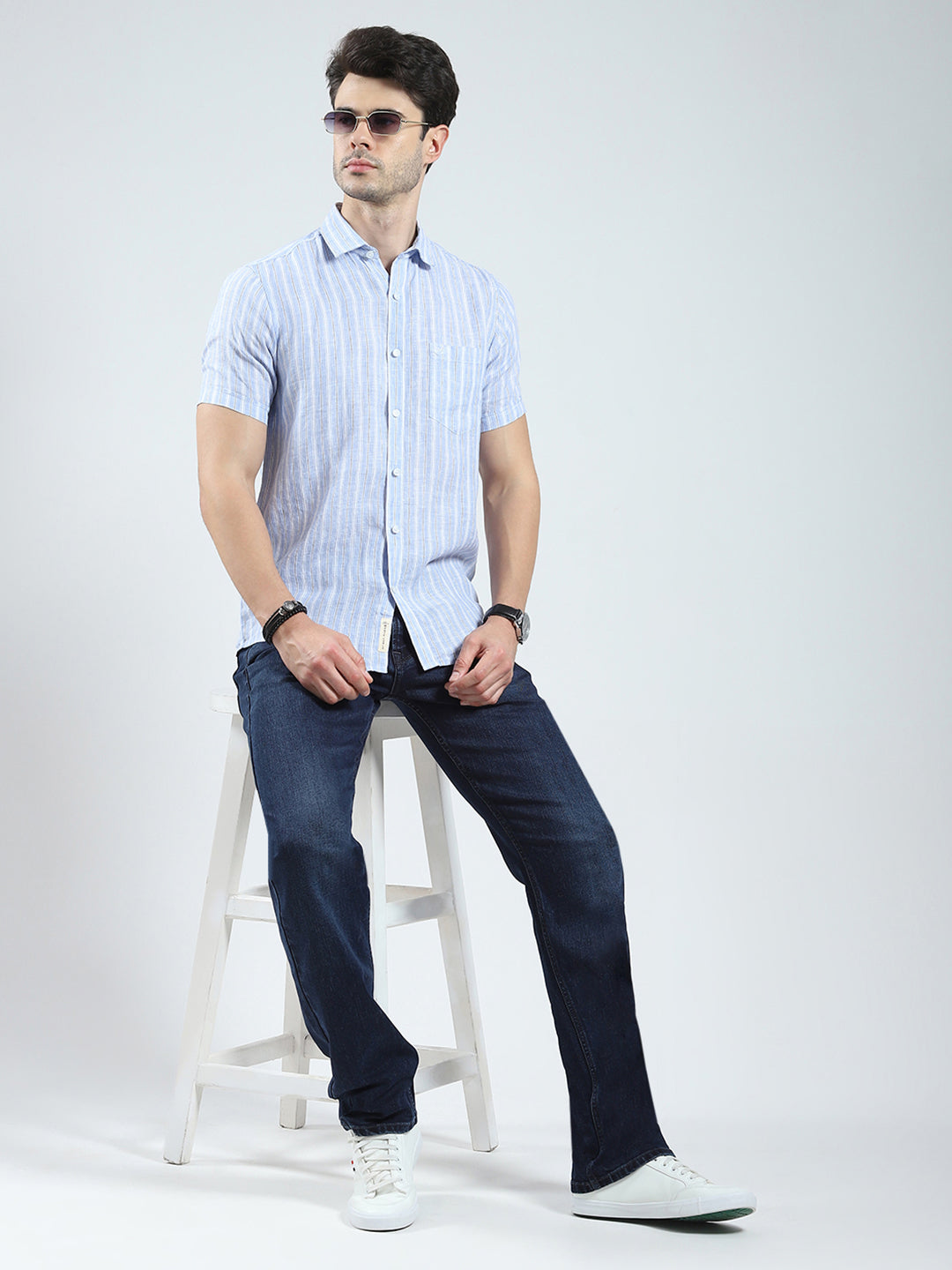 Men Blue Check Collar Half Sleeve Shirt