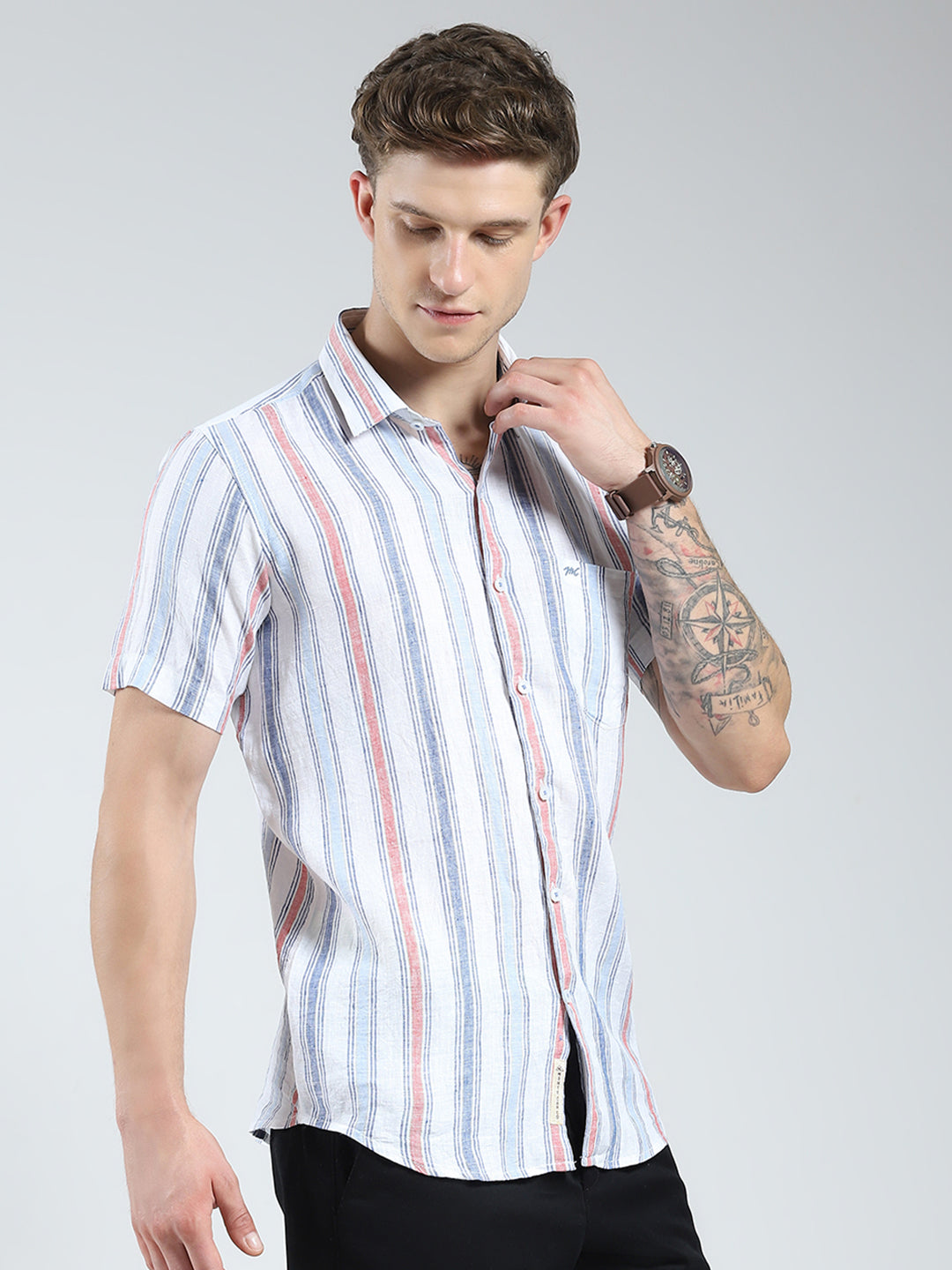 Men Blue Stripe Collar Half Sleeve Shirt