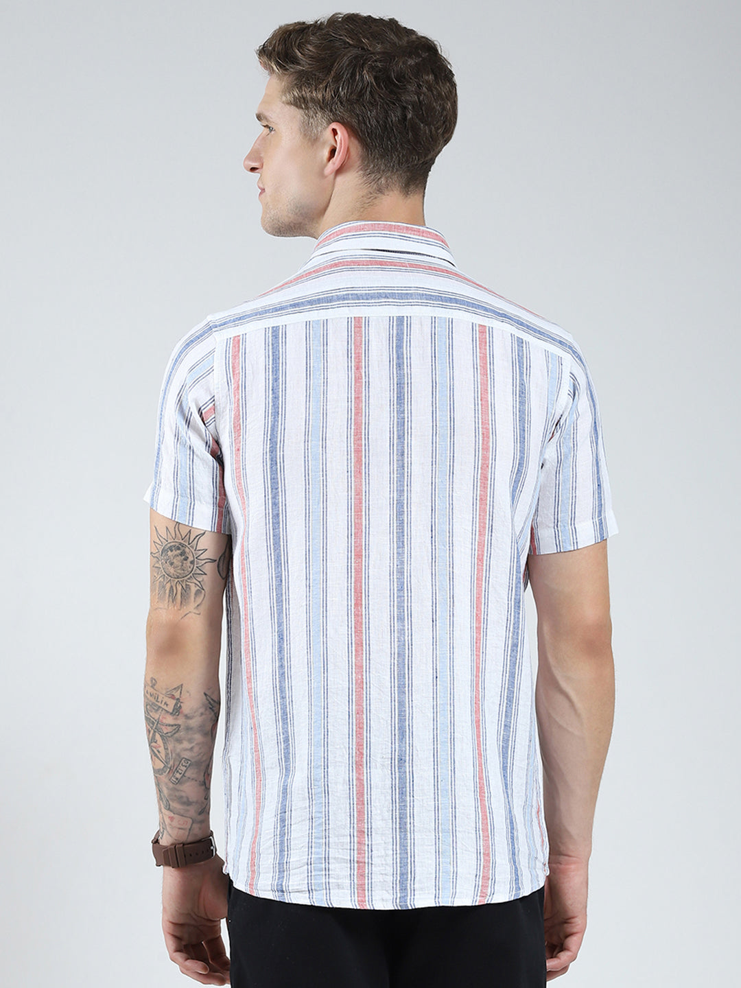 Men Blue Stripe Collar Half Sleeve Shirt