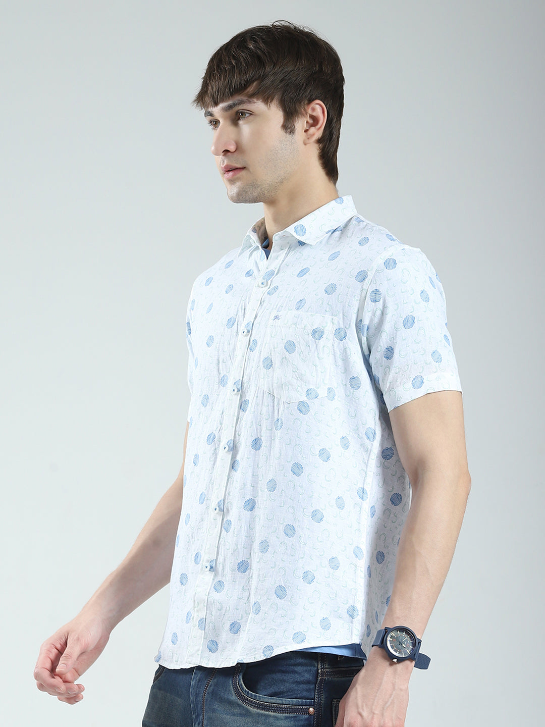 Men White Printed Collar Half Sleeve Shirt