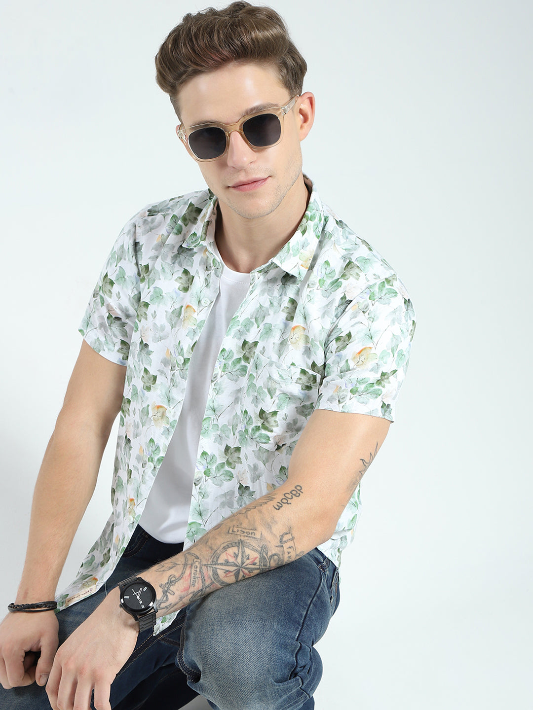 Men Green Printed Collar Half Sleeve Shirt