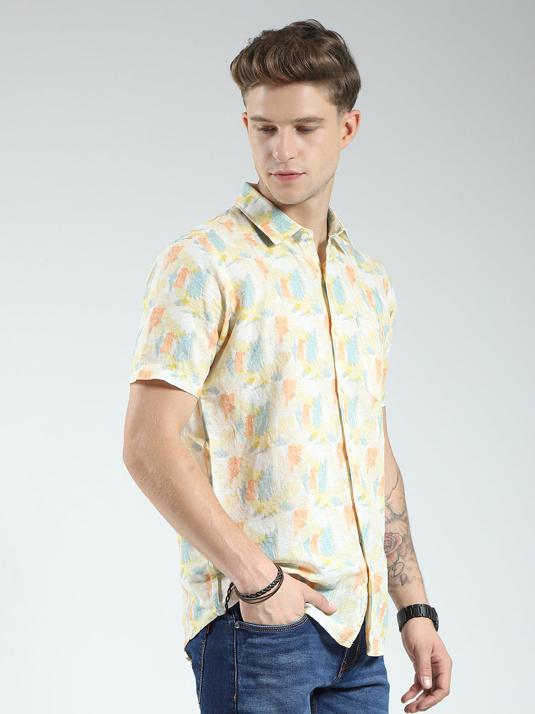 Men Yellow Printed Collar Half Sleeve Shirt