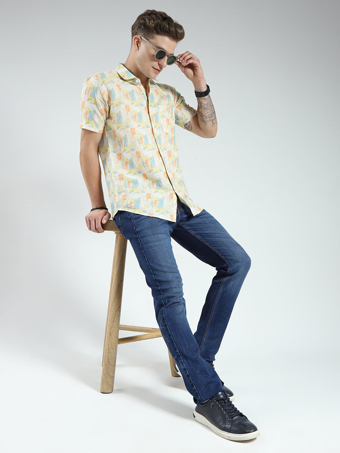 Men Yellow Printed Collar Half Sleeve Shirt