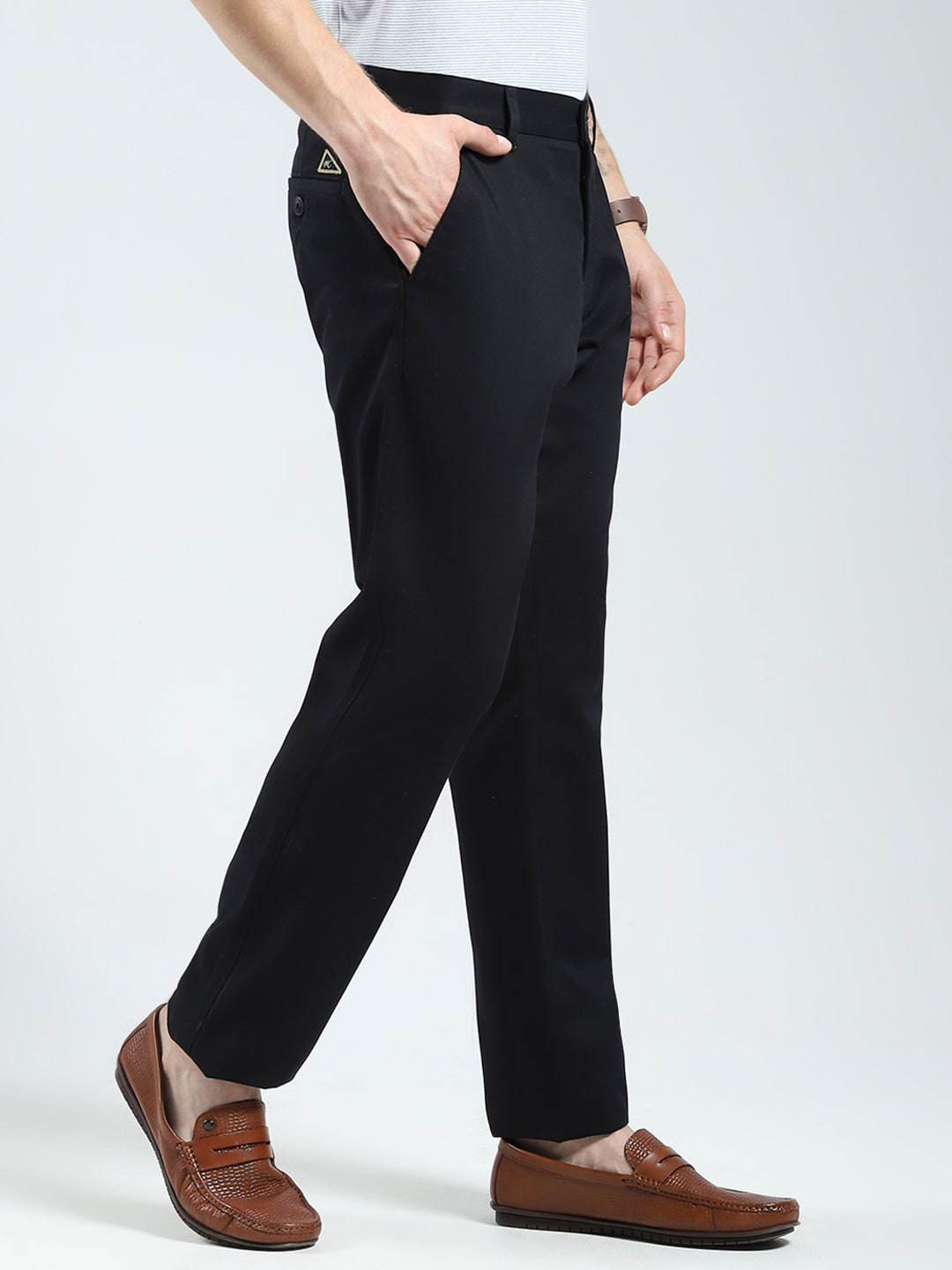 Men Black Solid Regular Fit Trouser