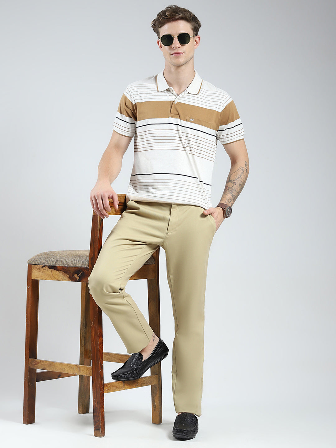 Men Beige Solid Regular Fit Trouser