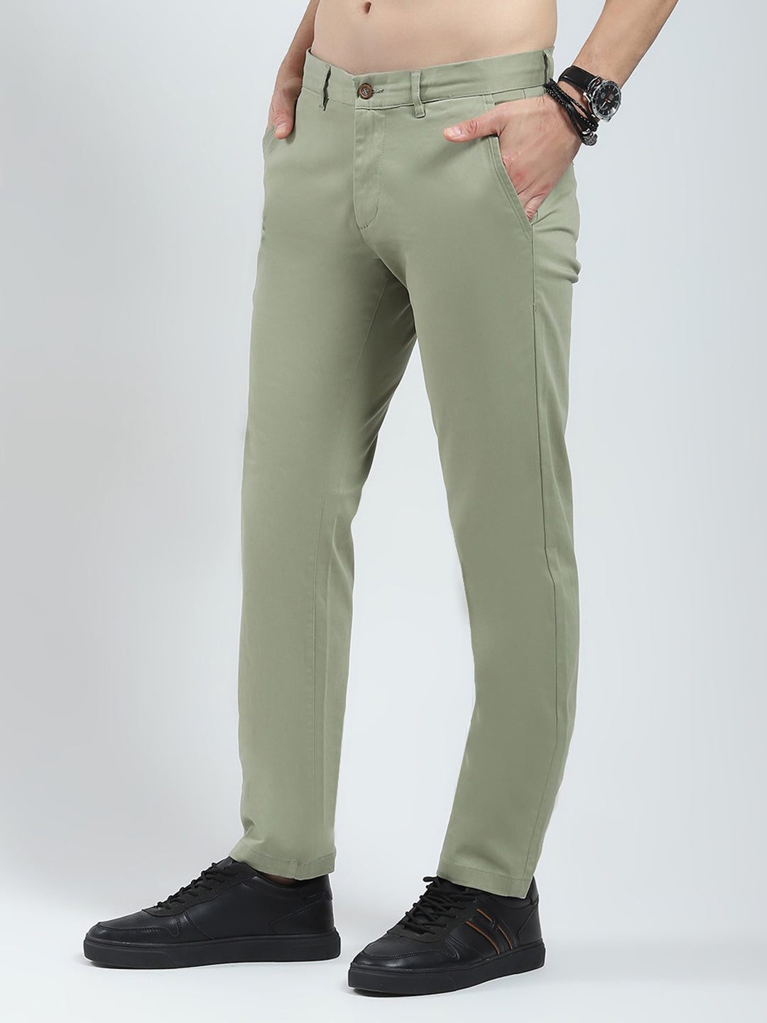 Men Green Solid Slim Fit Trouser