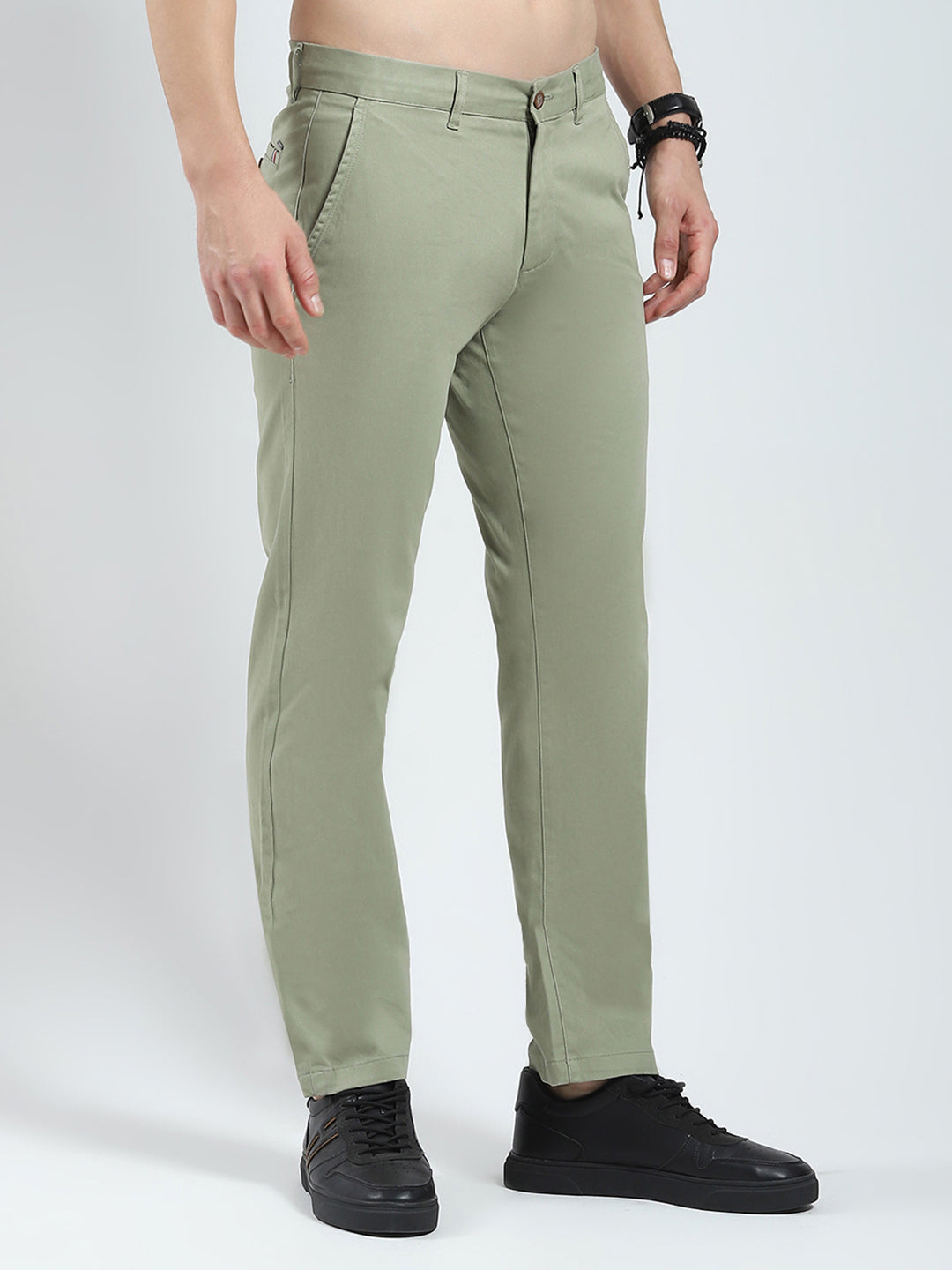 Men Green Solid Slim Fit Trouser