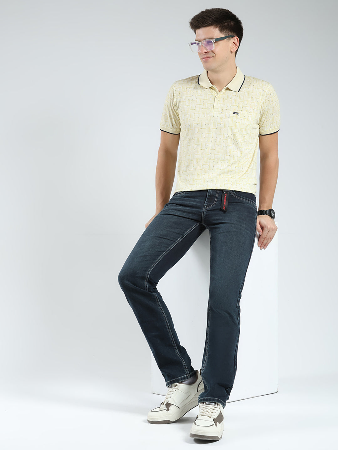 Men Green Solid Regular Fit Denim