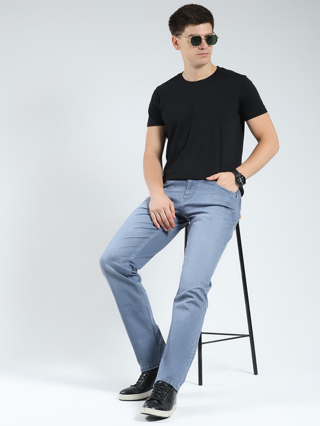 Men Grey Solid Regular Fit Denim