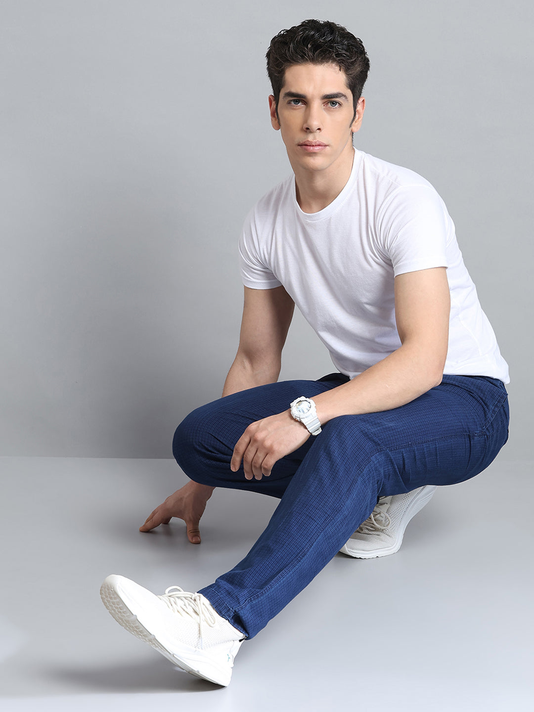 Men Blue Solid Regular Fit Lower