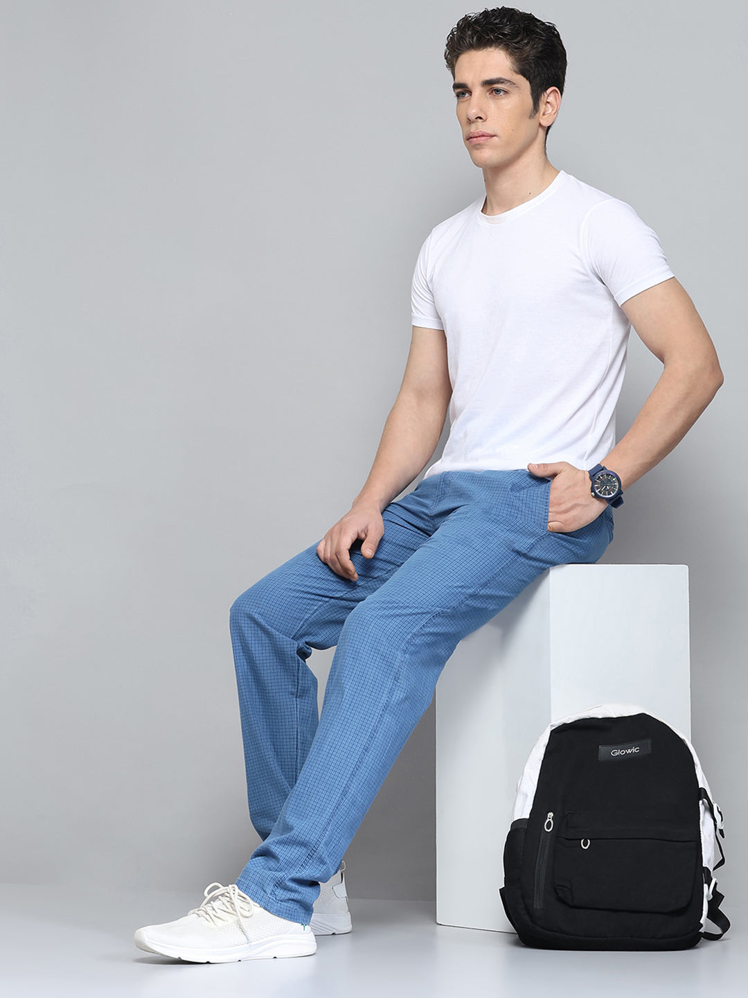 Men Blue Solid Regular Fit Lower