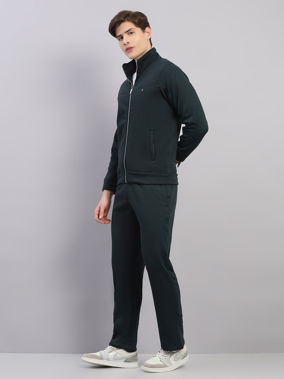 Men Charcoal Solid Stand Collar Full Sleeve Winter Tracksuit