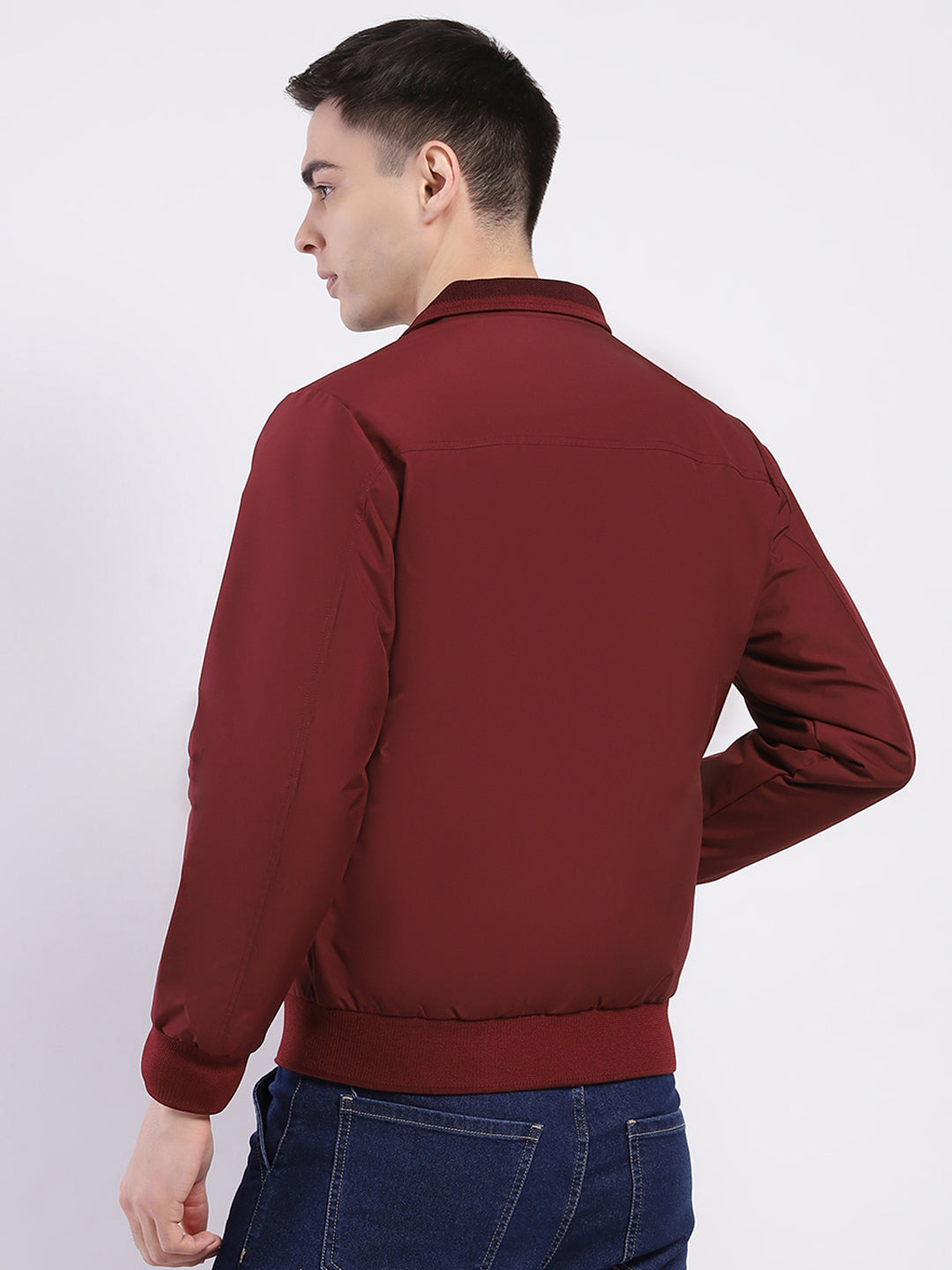 Men Maroon Solid Collar Full Sleeve Jacket