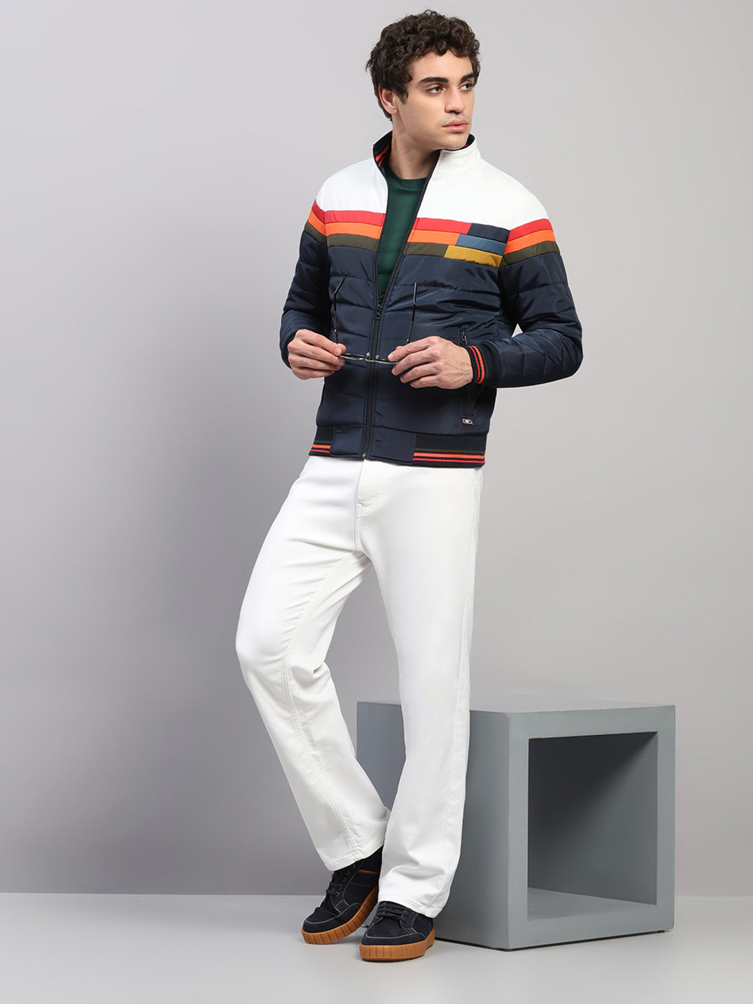 Men Navy Blue Solid Collar Full Sleeve Jacket